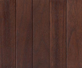 Heartwood and oak wine