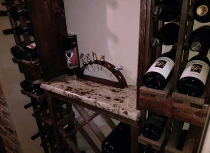 Glass Enclosed Wine Rack - 304642